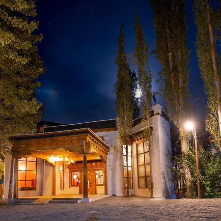 Lha-Ri-Sa Resort Лех Экстерьер фото