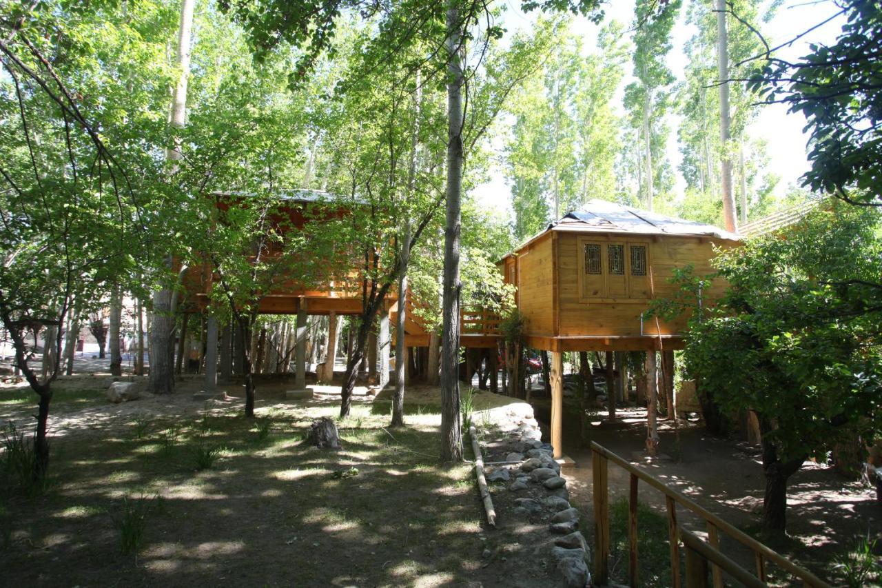 Lha-Ri-Sa Resort Лех Экстерьер фото