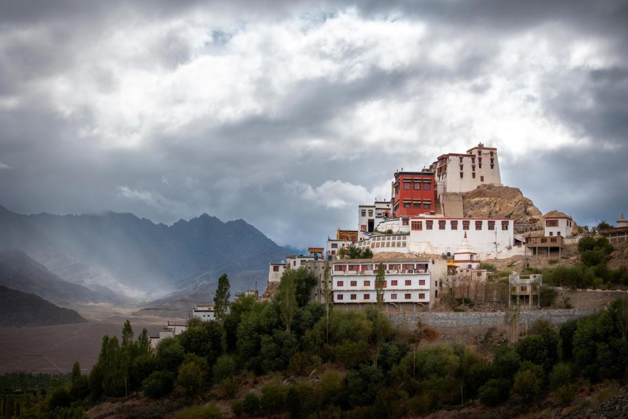 Lha-Ri-Sa Resort Лех Экстерьер фото